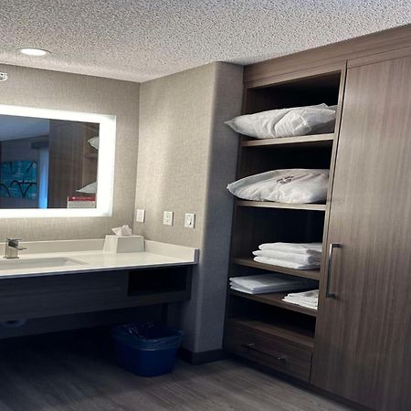 Best Western Plus West Edmonton Exterior foto