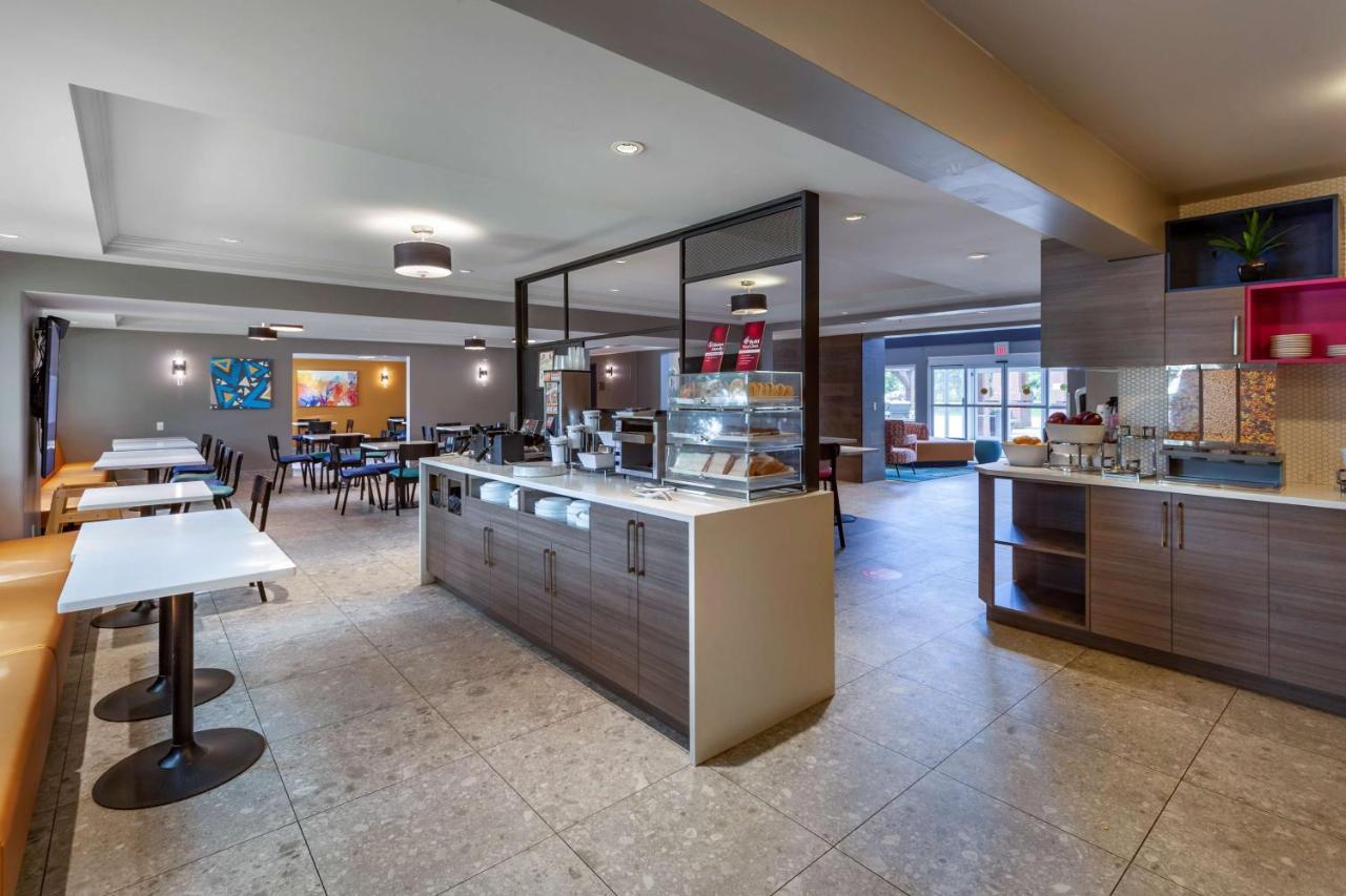 Best Western Plus West Edmonton Exterior foto